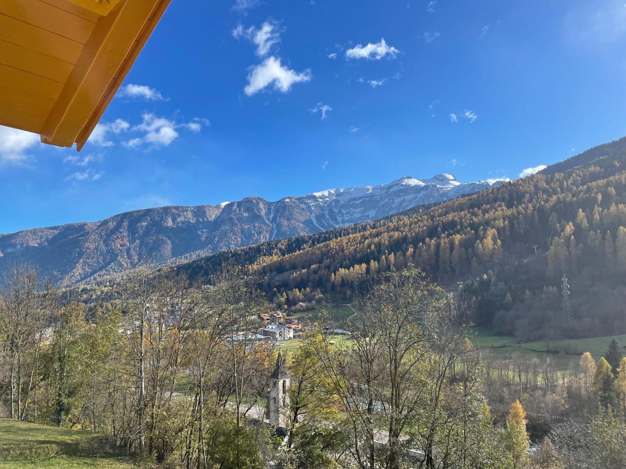 Casa Il Tramonto Val Di Sole Apartment คอมเมซซาดูรา ภายนอก รูปภาพ