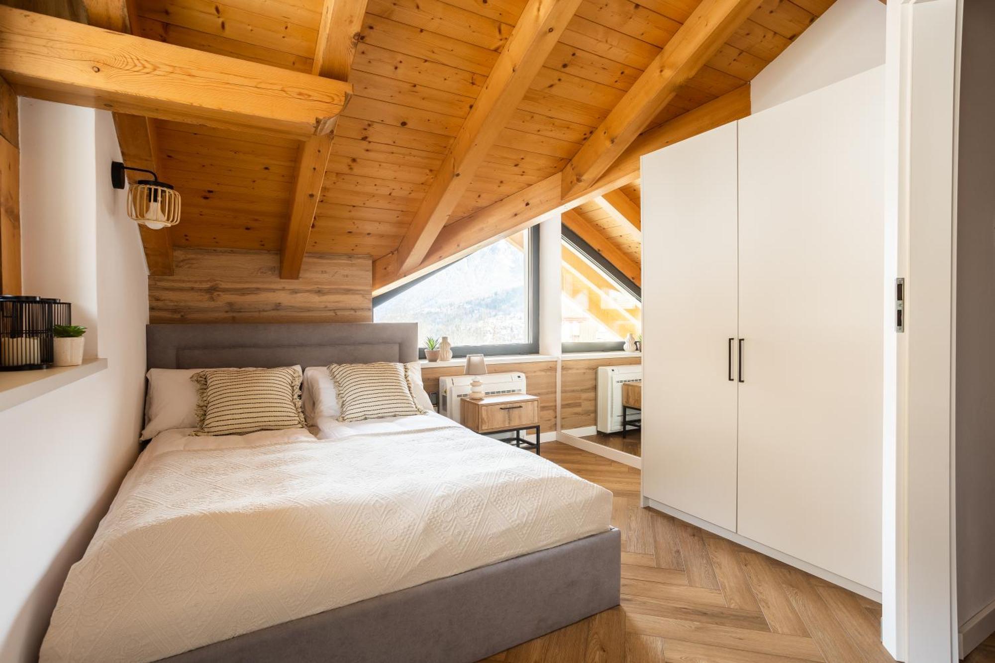 Casa Il Tramonto Val Di Sole Apartment คอมเมซซาดูรา ภายนอก รูปภาพ